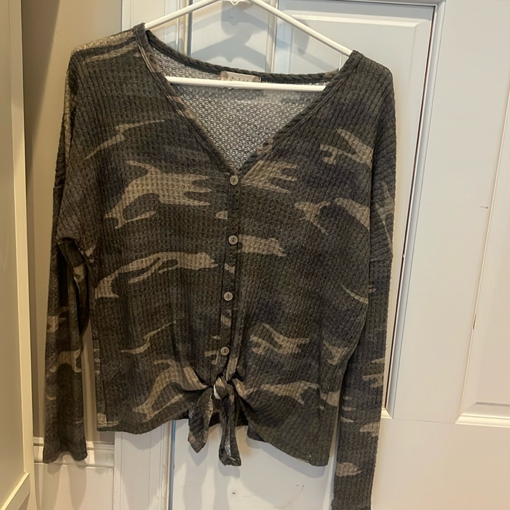 Altar’d State Size small Thermal